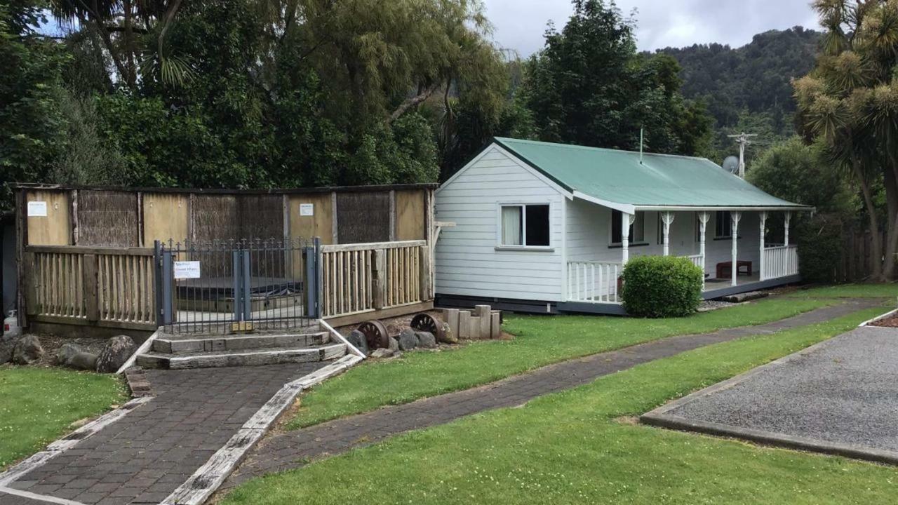 Rimu Park Lodge 奥阿库尼 外观 照片